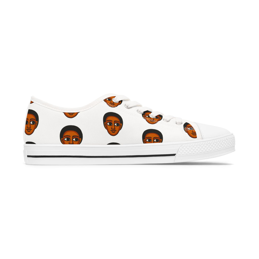 SHOE 3